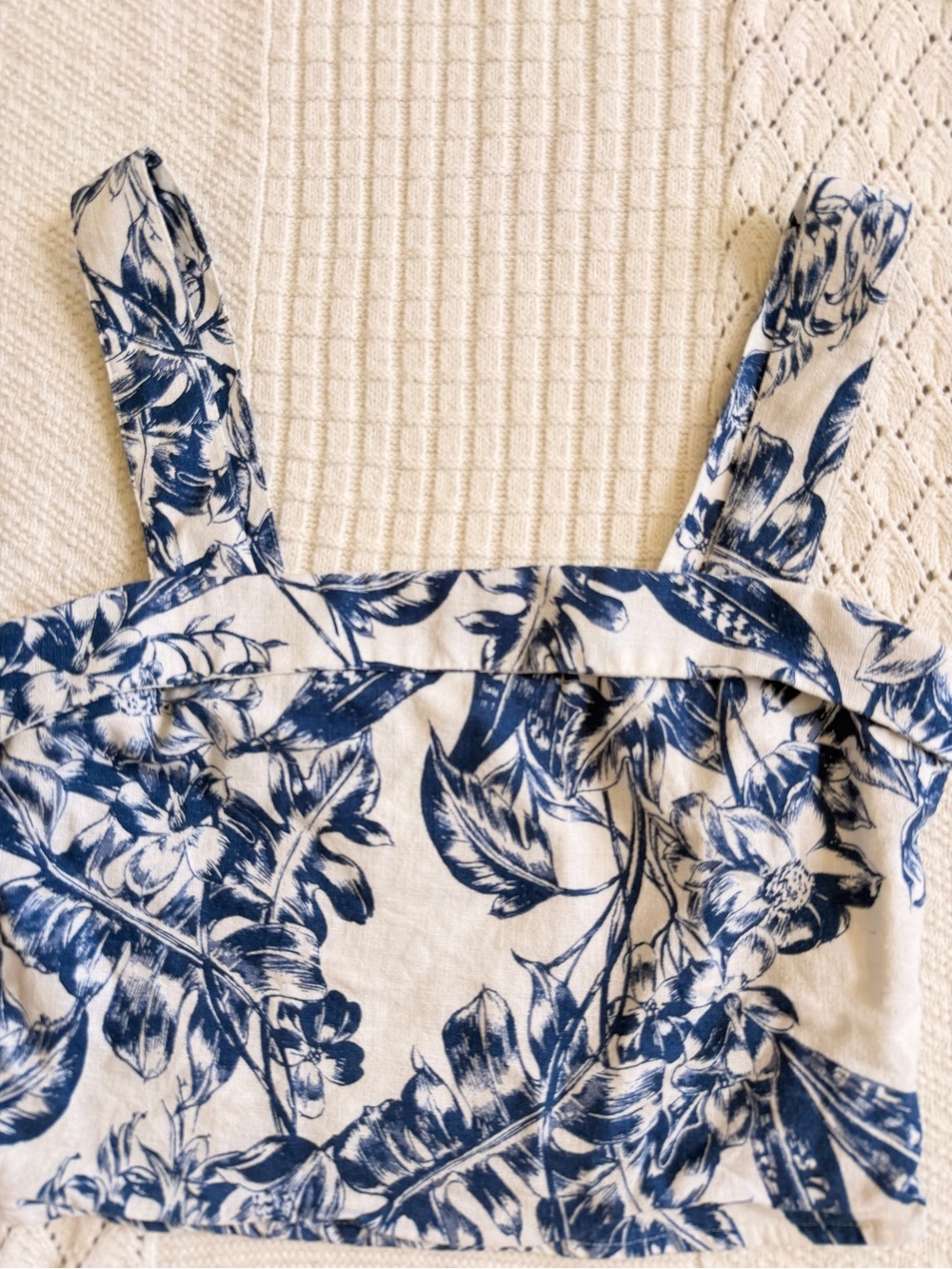 Abercrombie & Fitch Blue Floral
Tank Top - Picture 2 of 8